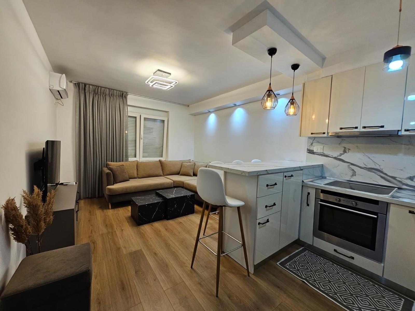 Elois Luxury Apartment Тирана Екстер'єр фото